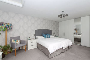 Photo 8- click for photo gallery